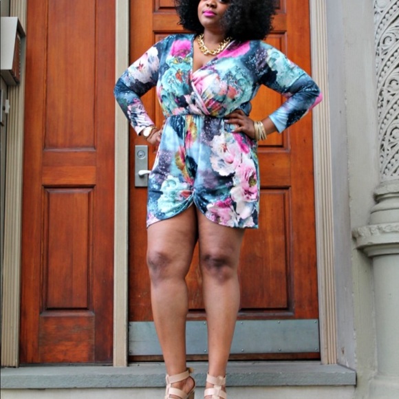 Boohoo Plus playsuit romper - Picture 2 of 3